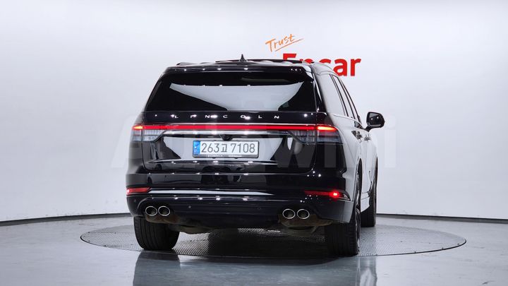 Lincoln Aviator 2023 — 4