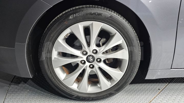 Hyundai Grandeur 2012 — 5