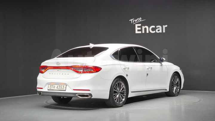 Hyundai Grandeur 2018 — 2