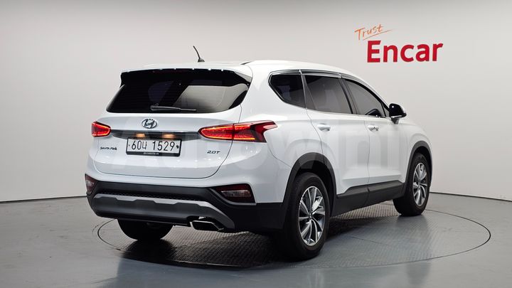 Hyundai SantaFe 2019 — 2
