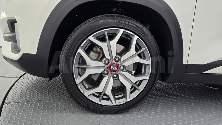 Kia Seltos 2020 — 5