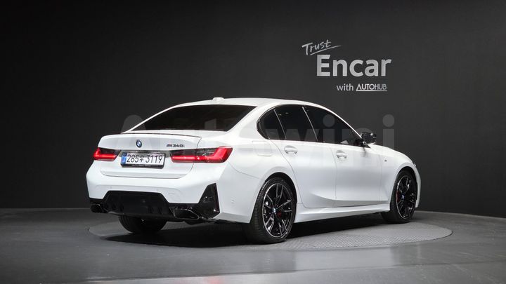 BMW 3 Series 2026 — 2
