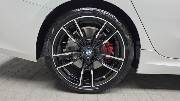 BMW 3 Series 2026 — 5