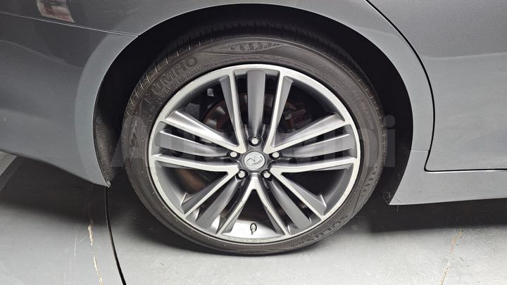 Infiniti Q 2015 — 5