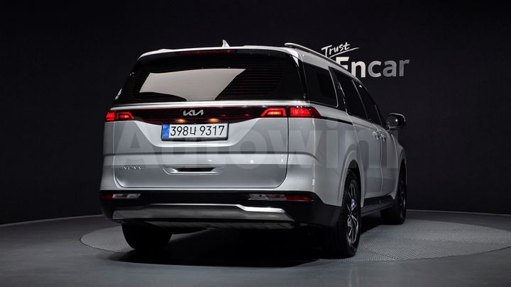 Kia Carnival 2022 — 4