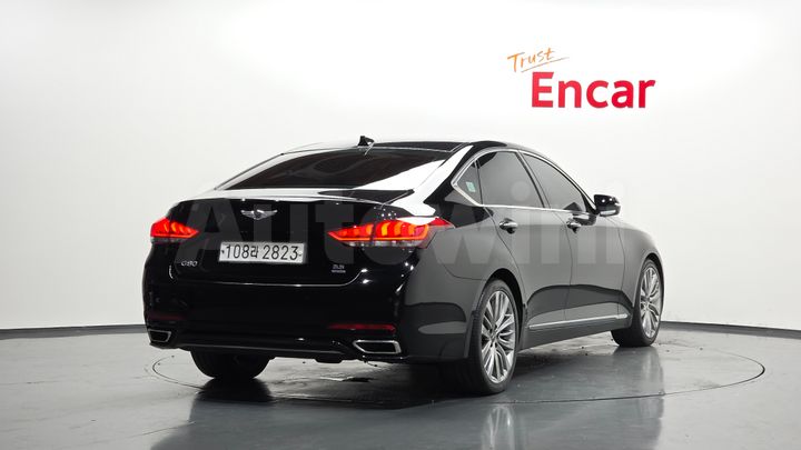 Genesis G80 2017 — 2