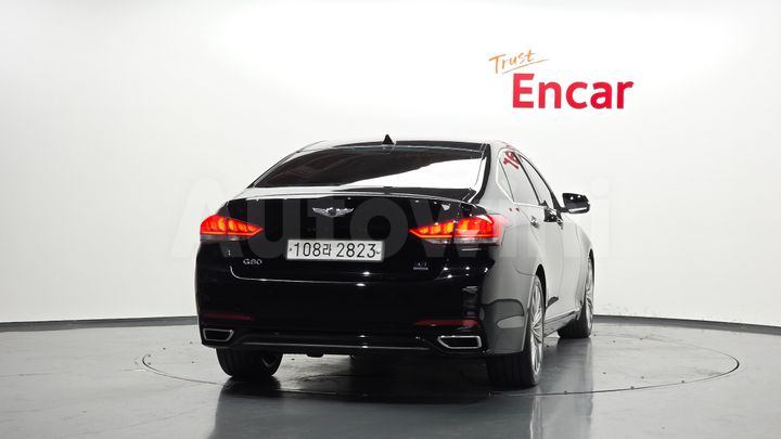Genesis G80 2017 — 4