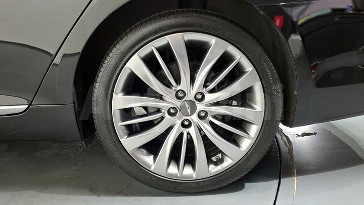 Genesis G80 2017 — 5
