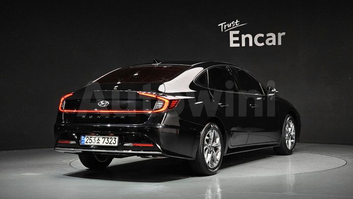 Hyundai Sonata 2022 — 2