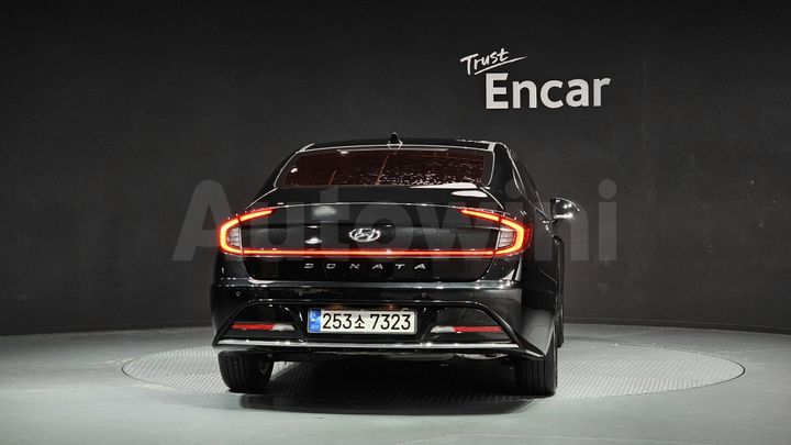 Hyundai Sonata 2022 — 4