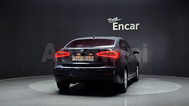 Kia K3 2015 — 4