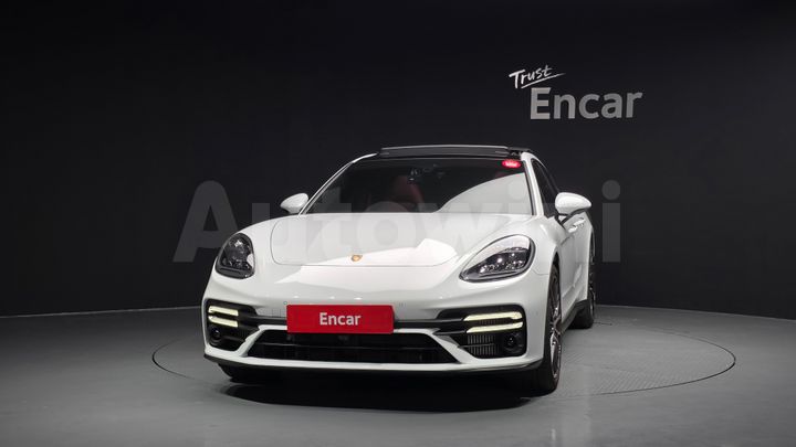 Porsche Panamera 2023 — 3
