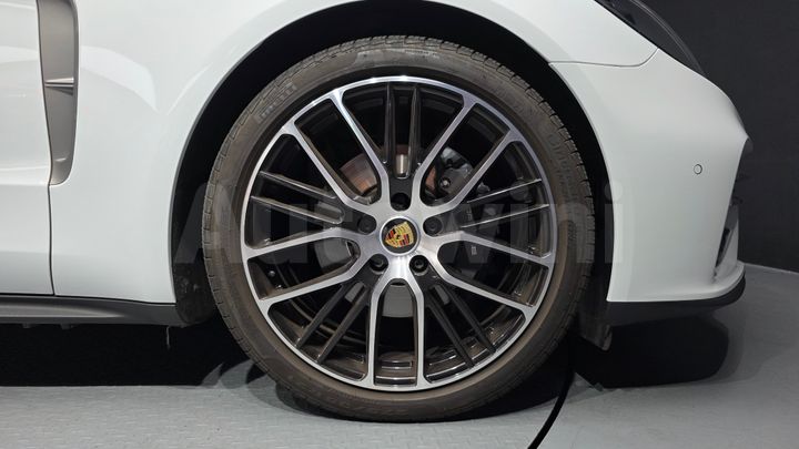 Porsche Panamera 2023 — 5