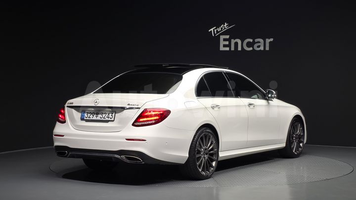 Mercedes-Benz E Class 2019 — 2