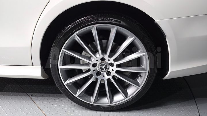 Mercedes-Benz E Class 2019 — 5