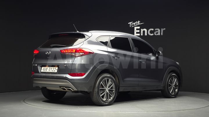 Hyundai Tucson 2016 — 2