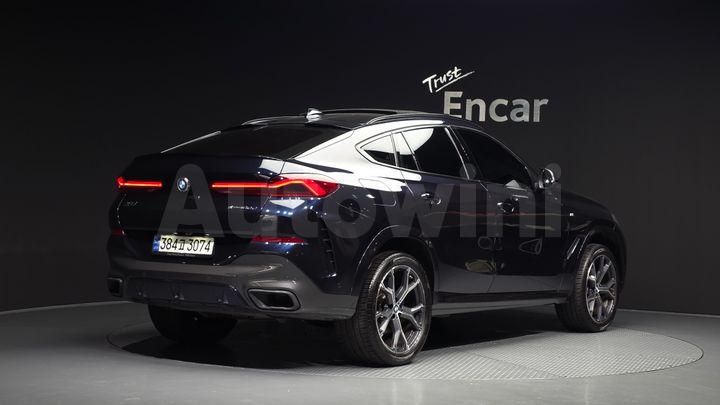 BMW X6 2022 — 2