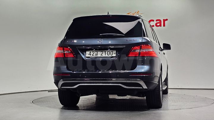 Mercedes-Benz M Class 2015 — 4