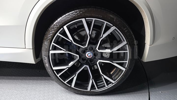 BMW X5M