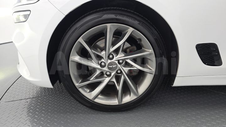 Genesis G70 2021 — 5