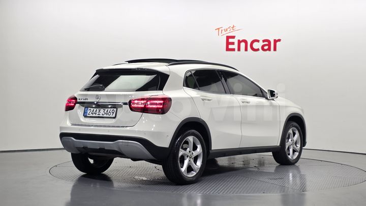 Mercedes Benz GLA Class
