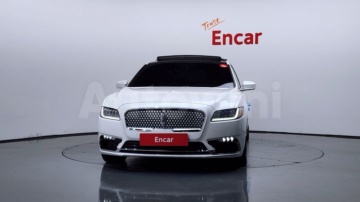 Lincoln Continental 2018 — 3