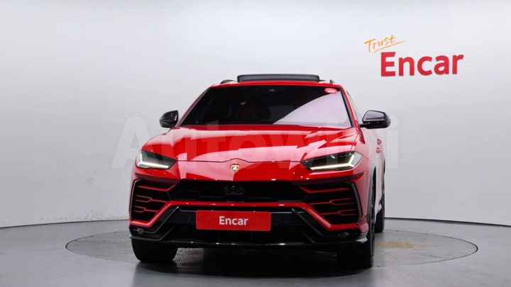 Lamborghini Urus 2022 — 3