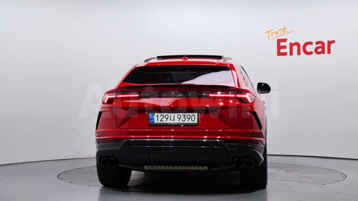 Lamborghini Urus 2022 — 4