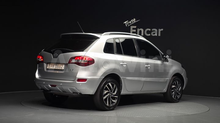 Renault QM5