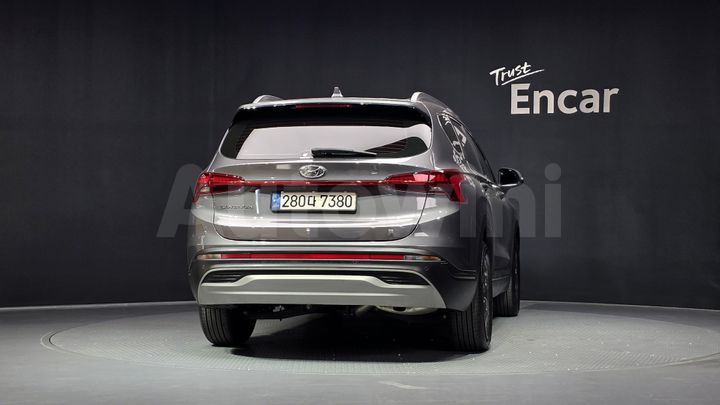 Hyundai SantaFe 2022 — 4