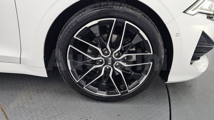 Kia K5 2020 — 4