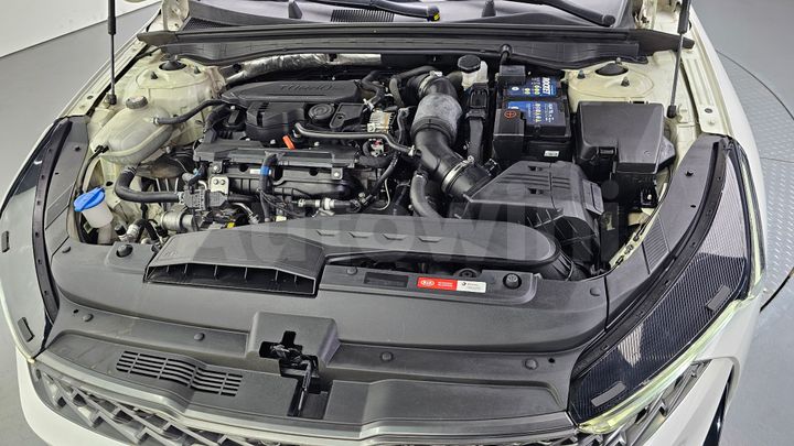 Kia K5 2020 — 5