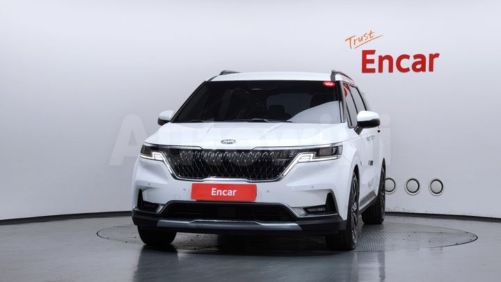 Kia Carnival 2021 — 3