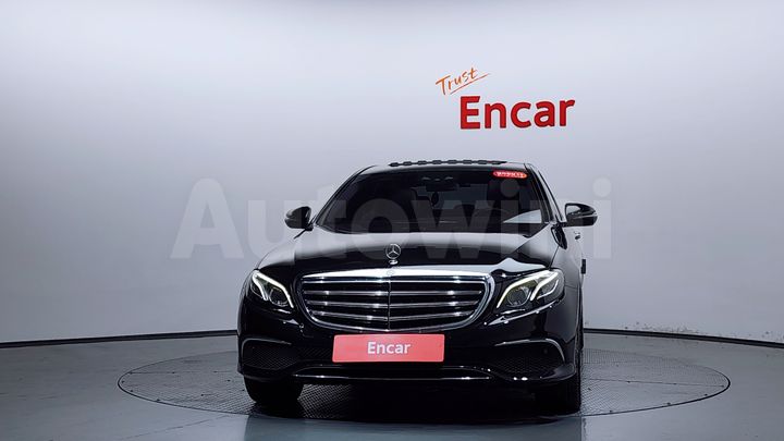 Mercedes-Benz E Class 2017 — 2