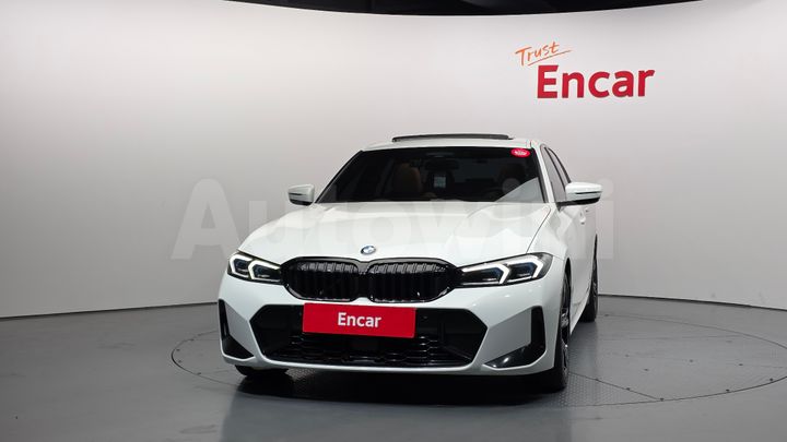 BMW 3 Series 2024 — 3