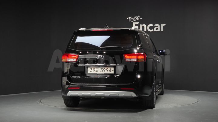 Kia Carnival 2018 — 3