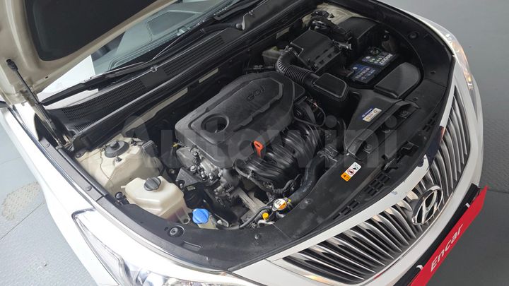 Hyundai Grandeur 2015 — 5