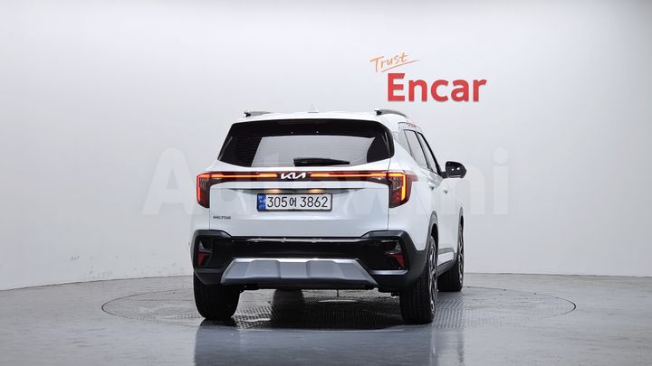 Kia Seltos 2023 — 4