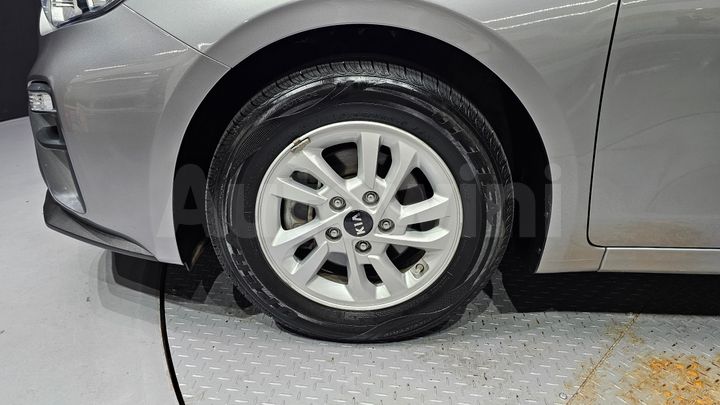 Kia K3 2020 — 5