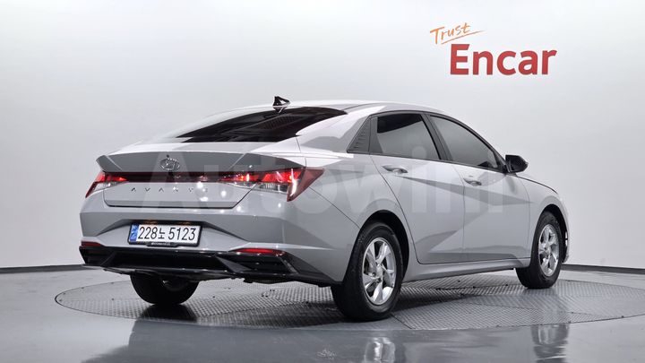 Hyundai Avante 2023 — 2