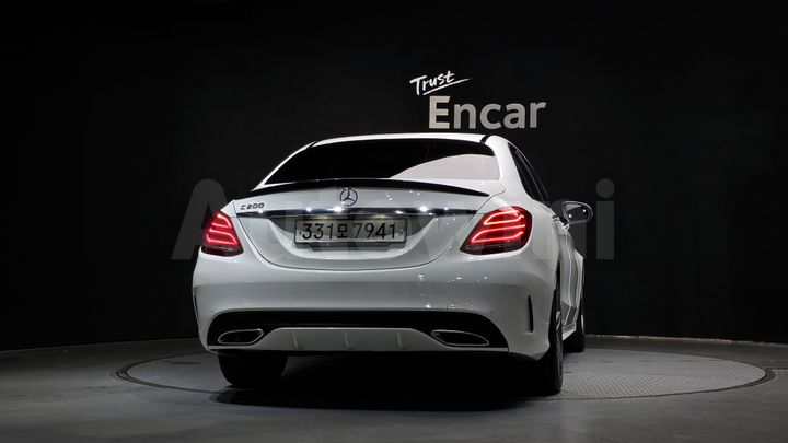 Mercedes-Benz C Class 2017 — 4