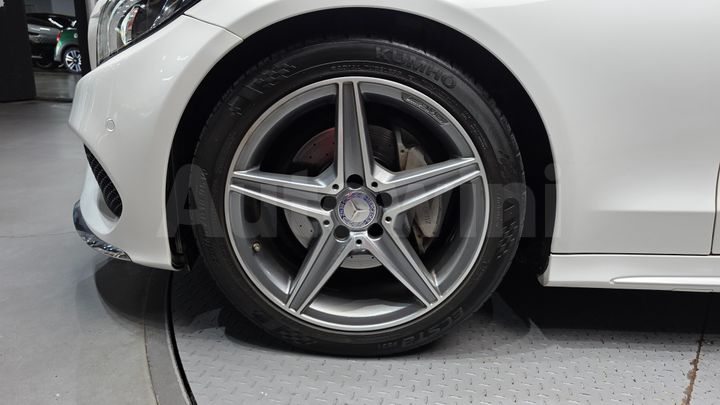 Mercedes-Benz C Class 2017 — 5