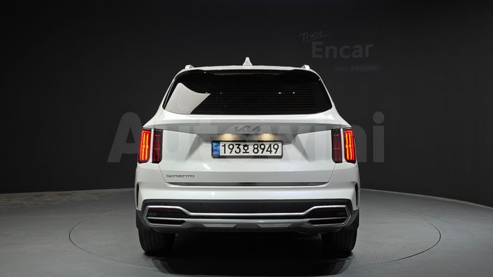Kia Sorento 2023 — 4