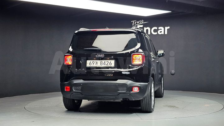 Jeep Renegade 2017 — 4
