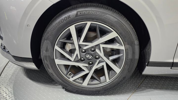 Hyundai Grandeur 2023 — 5