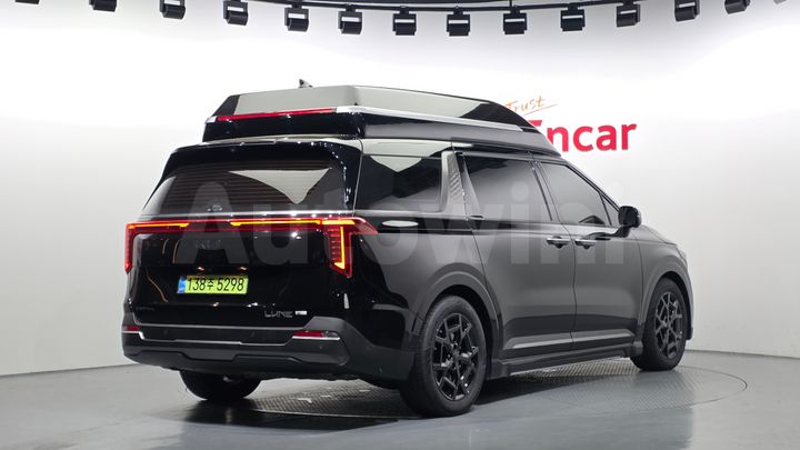 Kia Carnival 2026 — 2