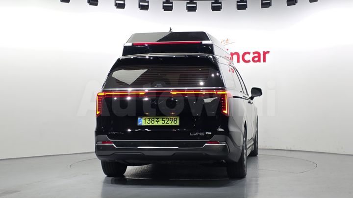 Kia Carnival 2026 — 4
