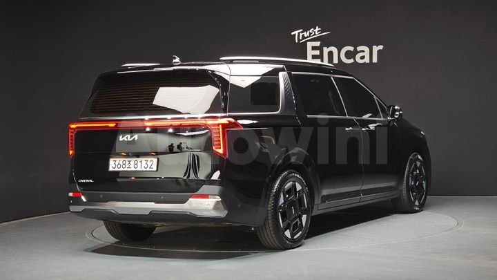 Kia Carnival 2024 — 2
