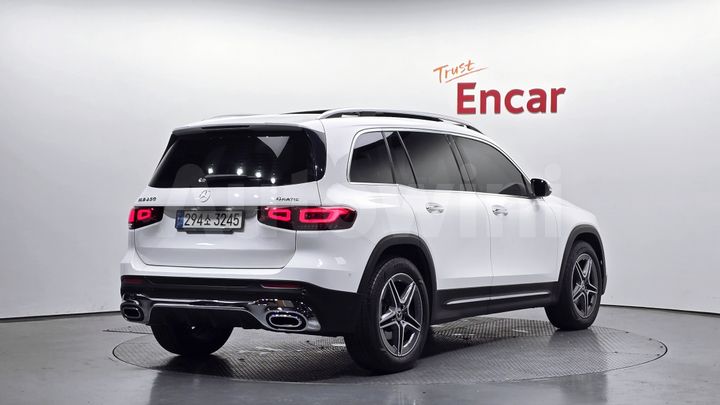 Mercedes-Benz GLB Class 2021 — 2