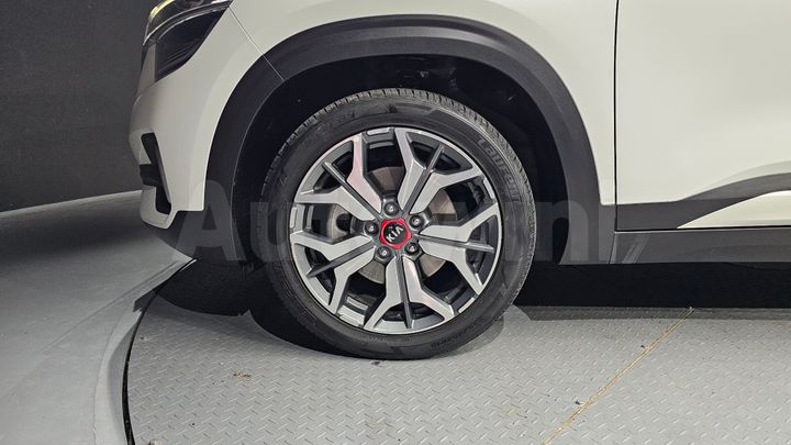 Kia Seltos 2020 — 5
